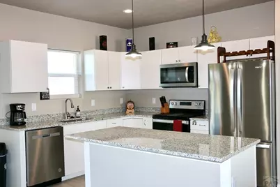 295 W Acorn Dr, Pueblo West, CO 81007 - Photo 2