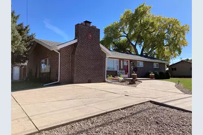 2401 San Juan Ave, La Junta, CO 81050 - Photo 2