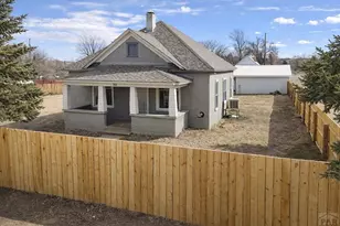 301 E 4th St, Walsenburg, CO 81089 - Photo 2