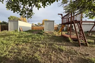 301 E 4th St, Walsenburg, CO 81089 - Photo 10