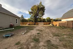 301 E 4th St, Walsenburg, CO 81089 - Photo 8