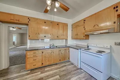 2226 N Greenwood St, Pueblo, CO 81003 - Photo 16