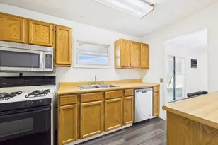 959-961 S Honeysuckle Dr, Pueblo West, CO 81007 - Photo 20