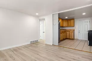 2002 W 15th St, Pueblo, CO 81003 - Photo 10