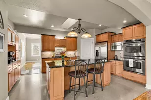 5741 St Charles River Dr, Pueblo, CO 81004 - Photo 14