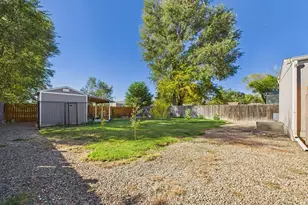 2412 Kara Ct, Pueblo, CO 81004 - Photo 30