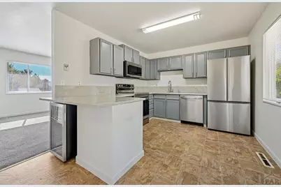 5165 Crestwood Dr, Colorado Springs, CO 80918 - Photo 10