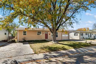 1110 Phay Ave, Canon City, CO 81212 - Photo 4
