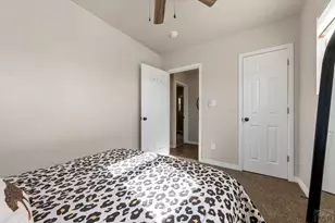 1302 E 10th St, Pueblo, CO 81001 - Photo 14