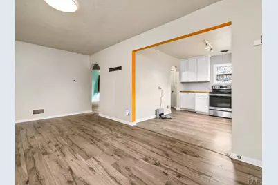 125 W 20th St, Pueblo, CO 81003 - Photo 8