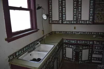 810 S 8th St, Rocky Ford, CO 81067 - Photo 10