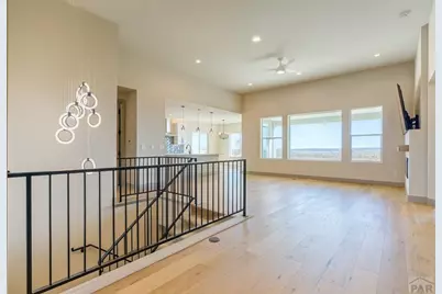 1910 Cuchara, Pueblo, CO 81001 - Photo 2