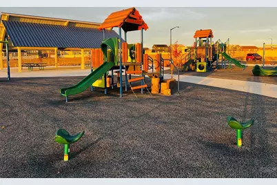 1910 Cuchara, Pueblo, CO 81001 - Photo 40