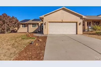 2327 Crestwood Ln, Pueblo, CO 81008 - Photo 2
