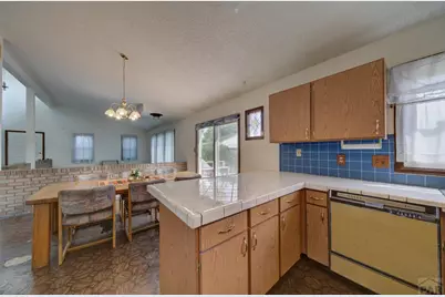 14 Crested Hill Ct., Pueblo, CO 81008 - Photo 18