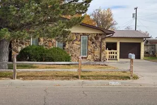 1603 S 14th St, Lamar, CO 81052 - Photo 2