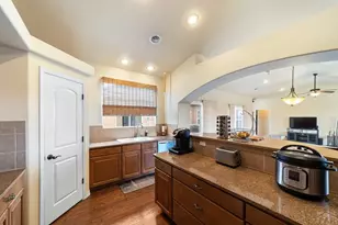 1037 W Desert Sage Dr, Pueblo West, CO 81007 - Photo 30