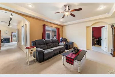 1037 W Desert Sage Dr, Pueblo West, CO 81007 - Photo 2