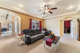 1037 W Desert Sage Dr, Pueblo West, CO 81007 - Photo 2