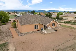 1037 W Desert Sage Dr, Pueblo West, CO 81007 - Photo 44