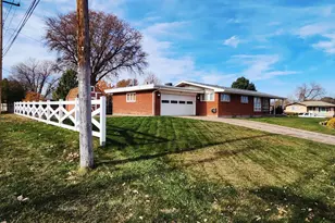 2 Vassar, Pueblo, CO 81005 - Photo 4