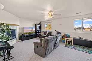 288 W Calle De Camelia Dr, Pueblo West, CO 81007 - Photo 18