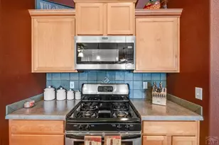 777 Woodleaf Dr, Pueblo West, CO 81007 - Photo 10