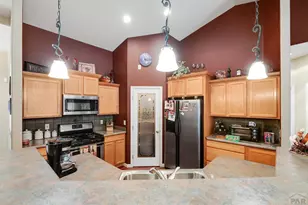 777 Woodleaf Dr, Pueblo West, CO 81007 - Photo 8
