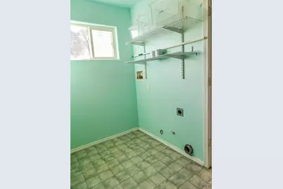 1905 Carol, Pueblo, CO 81005 - Photo 10