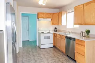 1905 Carol, Pueblo, CO 81005 - Photo 6