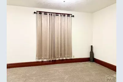 2211 N Elizabeth St, Pueblo, CO 81003 - Photo 6
