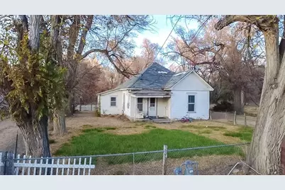 11 Seeley, La Junta, CO 81050 - Photo 2