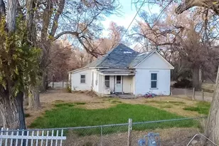 11 Seeley, La Junta, CO 81050 - Photo 2