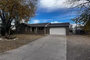 826 S Kline Dr, Pueblo West, CO 81007 - Photo 24