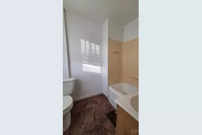 1213 E 11th St, Pueblo, CO 81001 - Photo 10