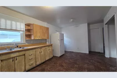 1213 E 11th St, Pueblo, CO 81001 - Photo 4