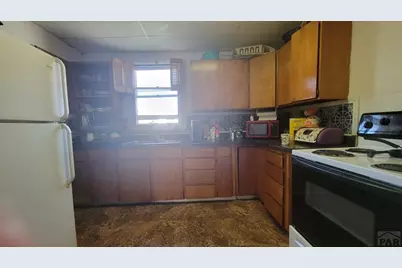 927 Veta Ave, Pueblo, CO 81004 - Photo 4