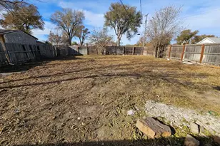 900 S 6th St, Lamar, CO 81052 - Photo 12