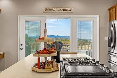 3115 Canyon Heights Rd, Pueblo, CO 81005 - Photo 8