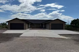 290 292 W Palomar Bay, Pueblo West, CO 81007 - Photo 1