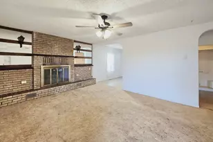 415 9th St, Las Animas, CO 81054 - Photo 2