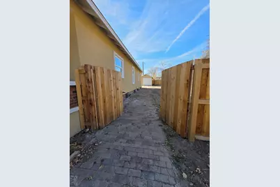 2411 N Elizabeth St, Pueblo, CO 81003 - Photo 4