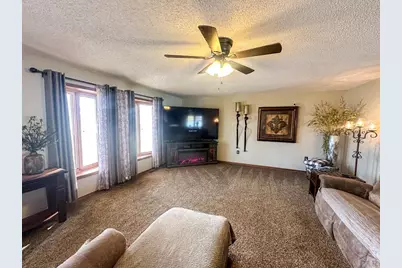 910 S 10th St, Lamar, CO 81052 - Photo 8