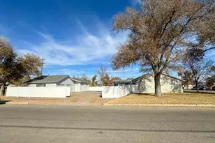 910 S 10th St, Lamar, CO 81052 - Photo 42