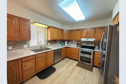 910 S 10th St, Lamar, CO 81052 - Photo 10