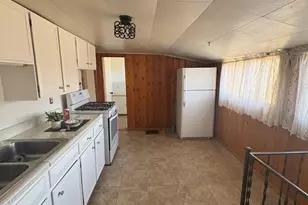 812 State St, Trinidad, CO 81082 - Photo 8