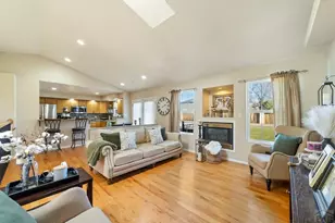 190 S Circle Dr, Pueblo West, CO 81007 - Photo 2