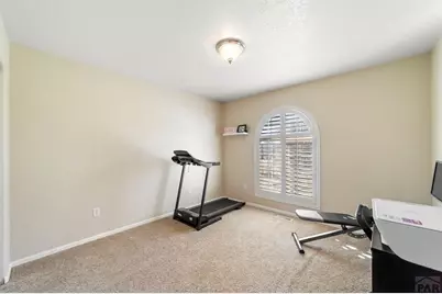 190 S Circle Dr, Pueblo West, CO 81007 - Photo 20