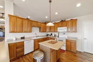 5405 Peregrine Dr, Pueblo, CO 81005 - Photo 8