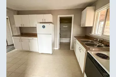 404 S 5th St, Lamar, CO 81052 - Photo 4